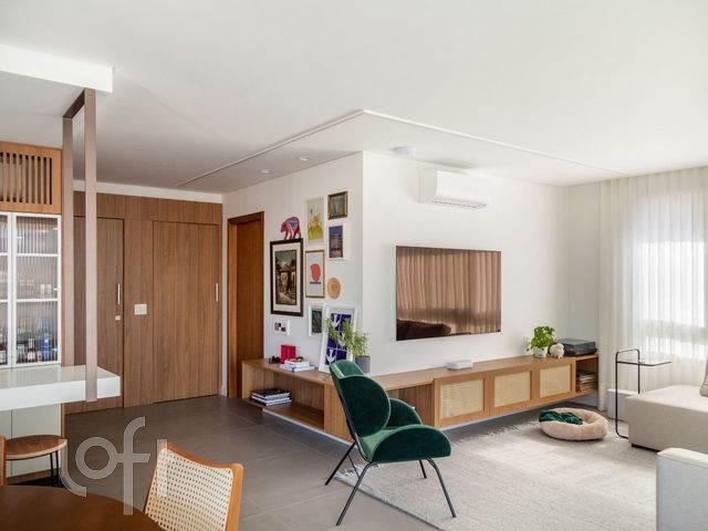 Apartamento com 147m², 3 dormitórios, 3 suítes, 2 vagas, Menino Deus em Porto Alegre