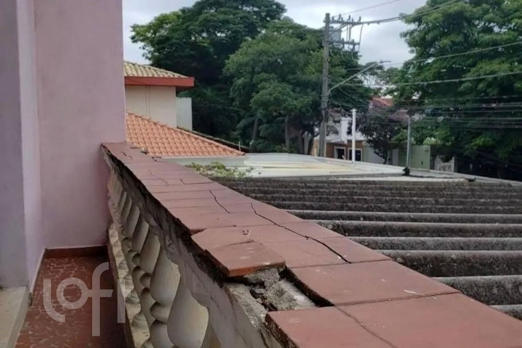 Casa à venda com 3 quartos, 500m² - Foto 2