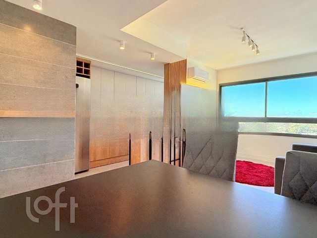Apartamento com 62m², 2 dormitórios, 1 suíte, 1 vaga, Vila Ipiranga em Porto Alegre
