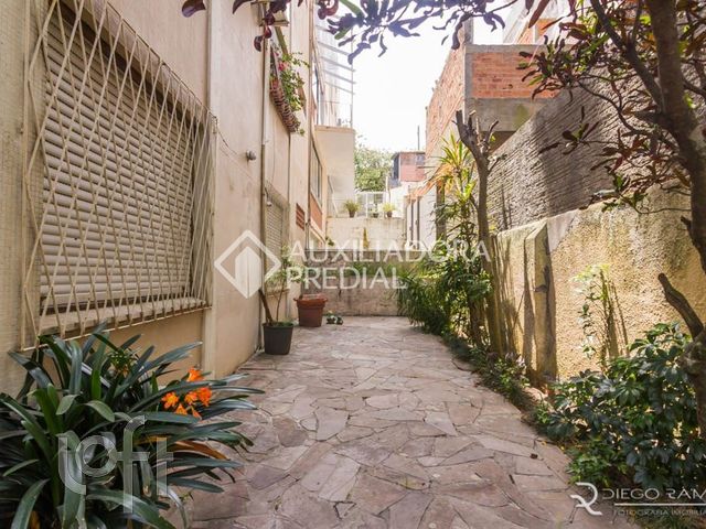 Apartamento com 81m², 3 dormitórios, Jardim Botânico em Porto Alegre