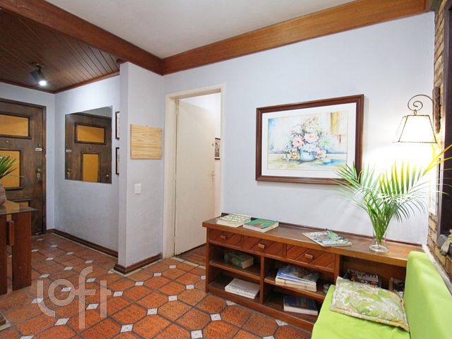 Apartamento com 129m², 3 dormitórios, 1 suíte, 1 vaga, Bela Vista em Porto Alegre