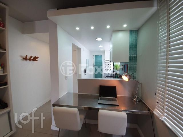 Apartamento com 39m², 1 dormitório, 1 vaga, Bela Vista em Porto Alegre