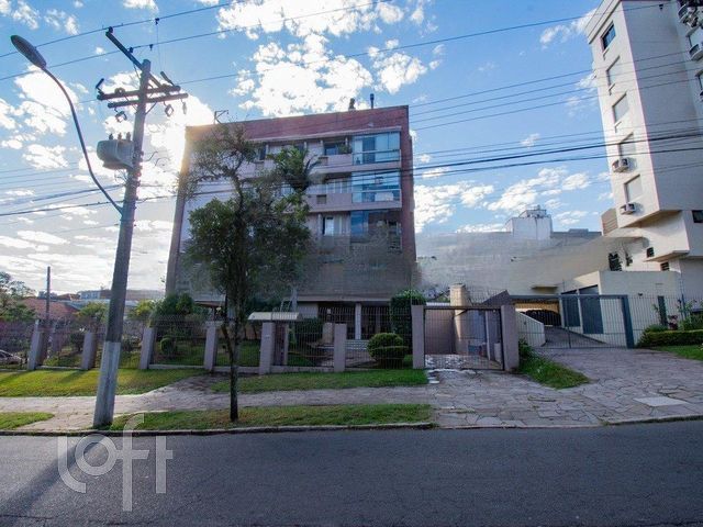 Apartamento com 102m², 3 dormitórios, 1 vaga, Chácara das Pedras em Porto Alegre