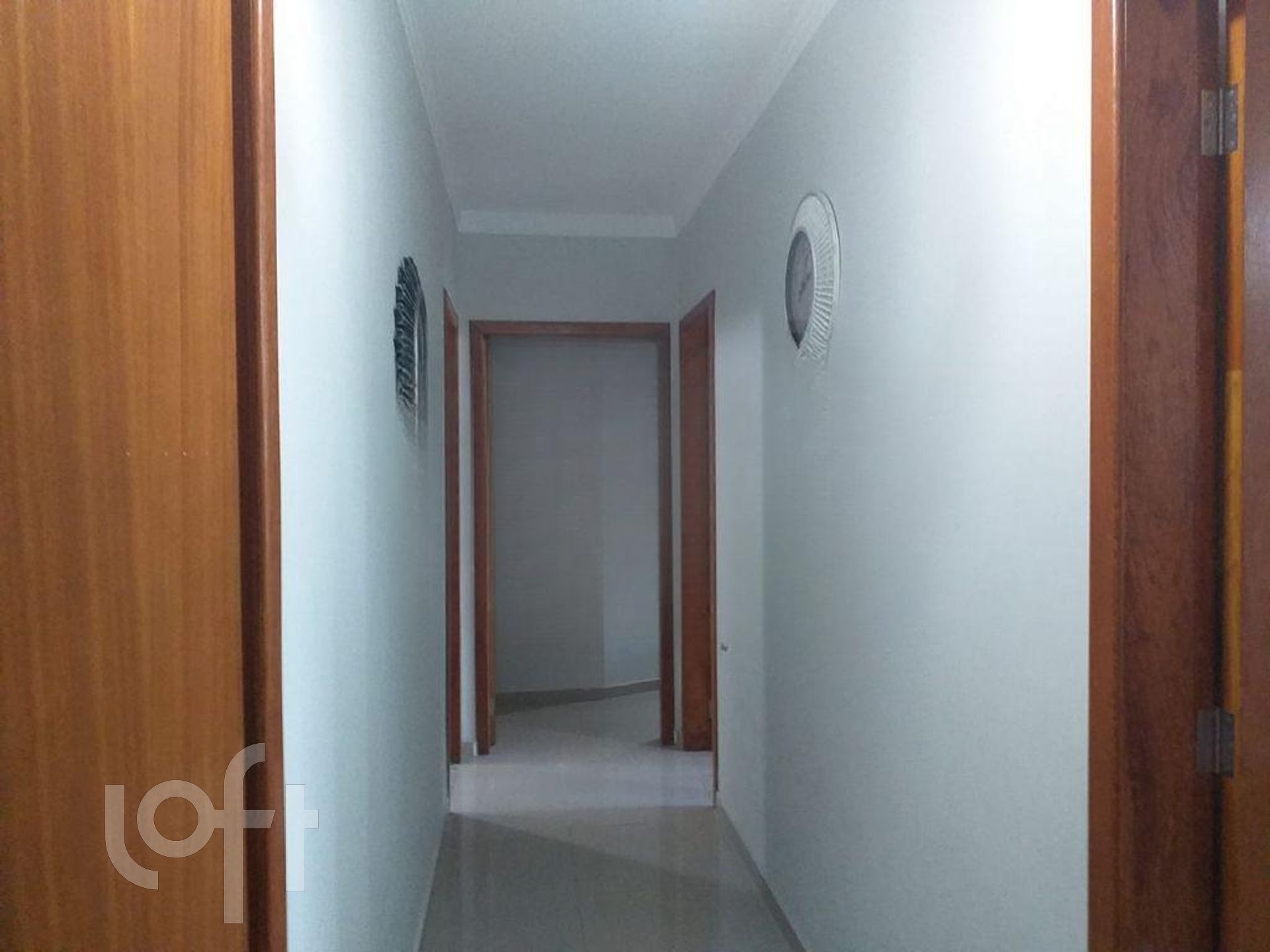 Casa Residencial com 320m², 3 quartos, 1 suíte, no bairro Canto em Florianópolis