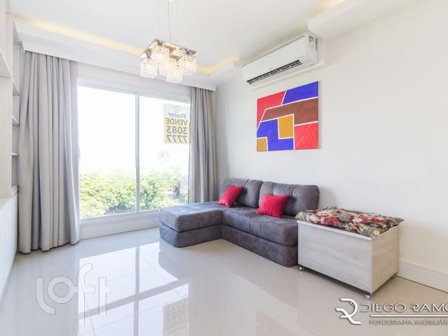 Apartamento com 45m², 1 dormitório, 1 vaga, Petrópolis em Porto Alegre