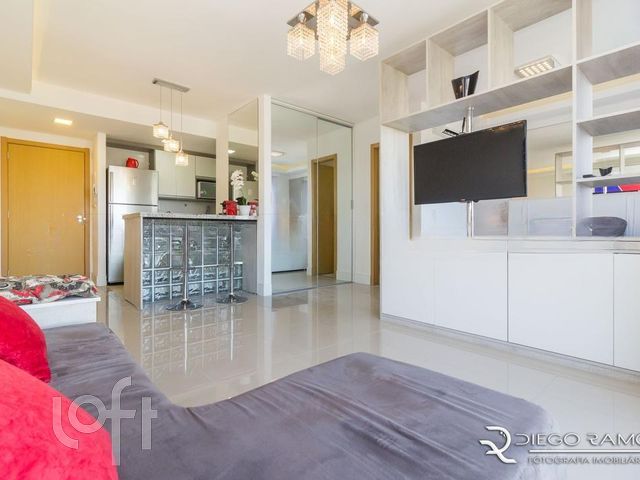 Apartamento com 45m², 1 dormitório, 1 vaga, Petrópolis em Porto Alegre