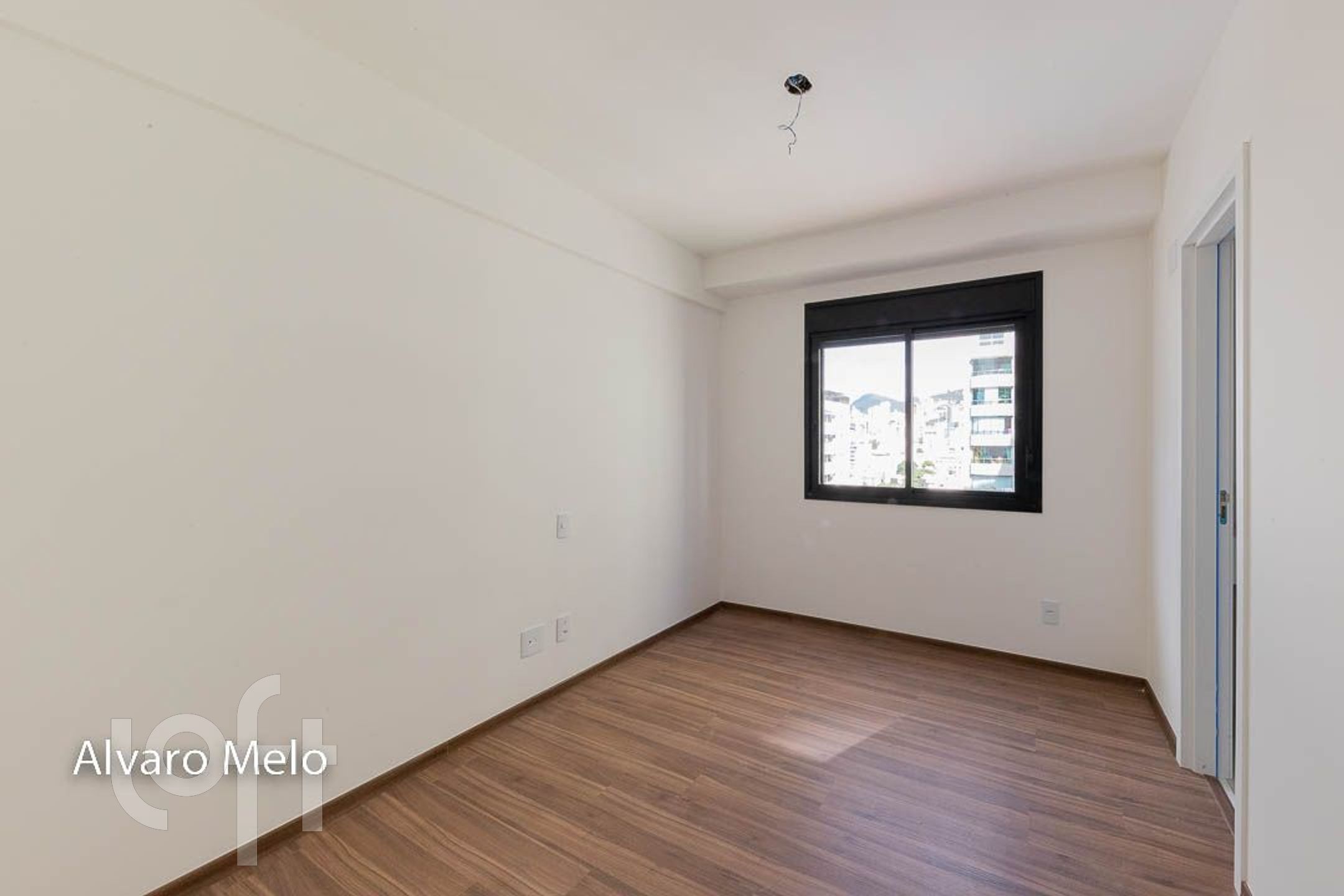 Apartamento à venda com 3 quartos, 85m² - Foto 15