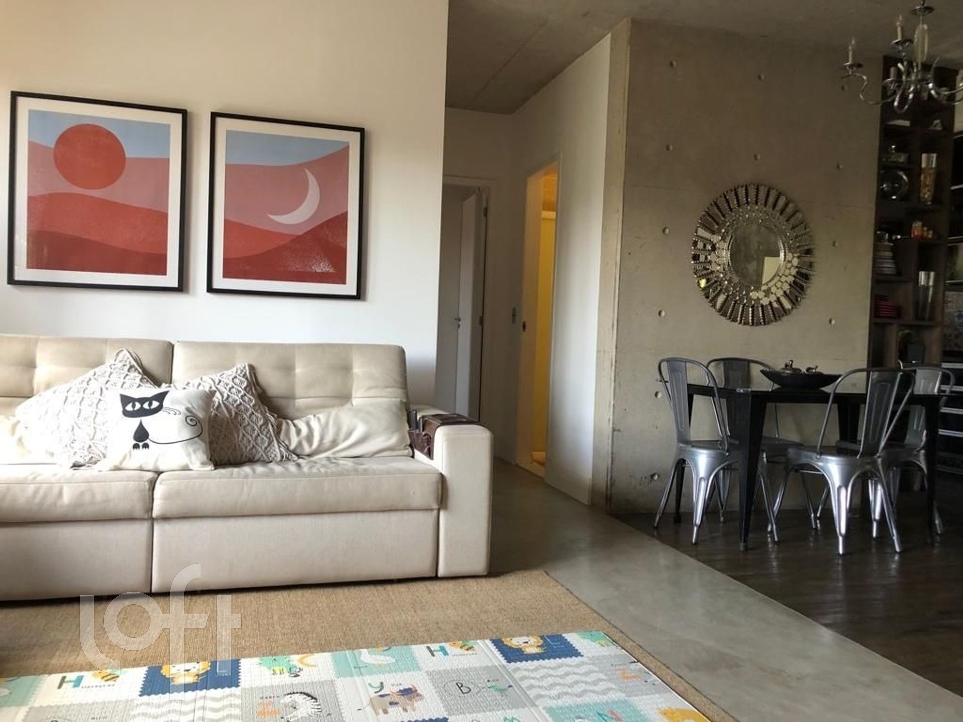 Apartamento à venda com 2 quartos, 70m² - Foto 2