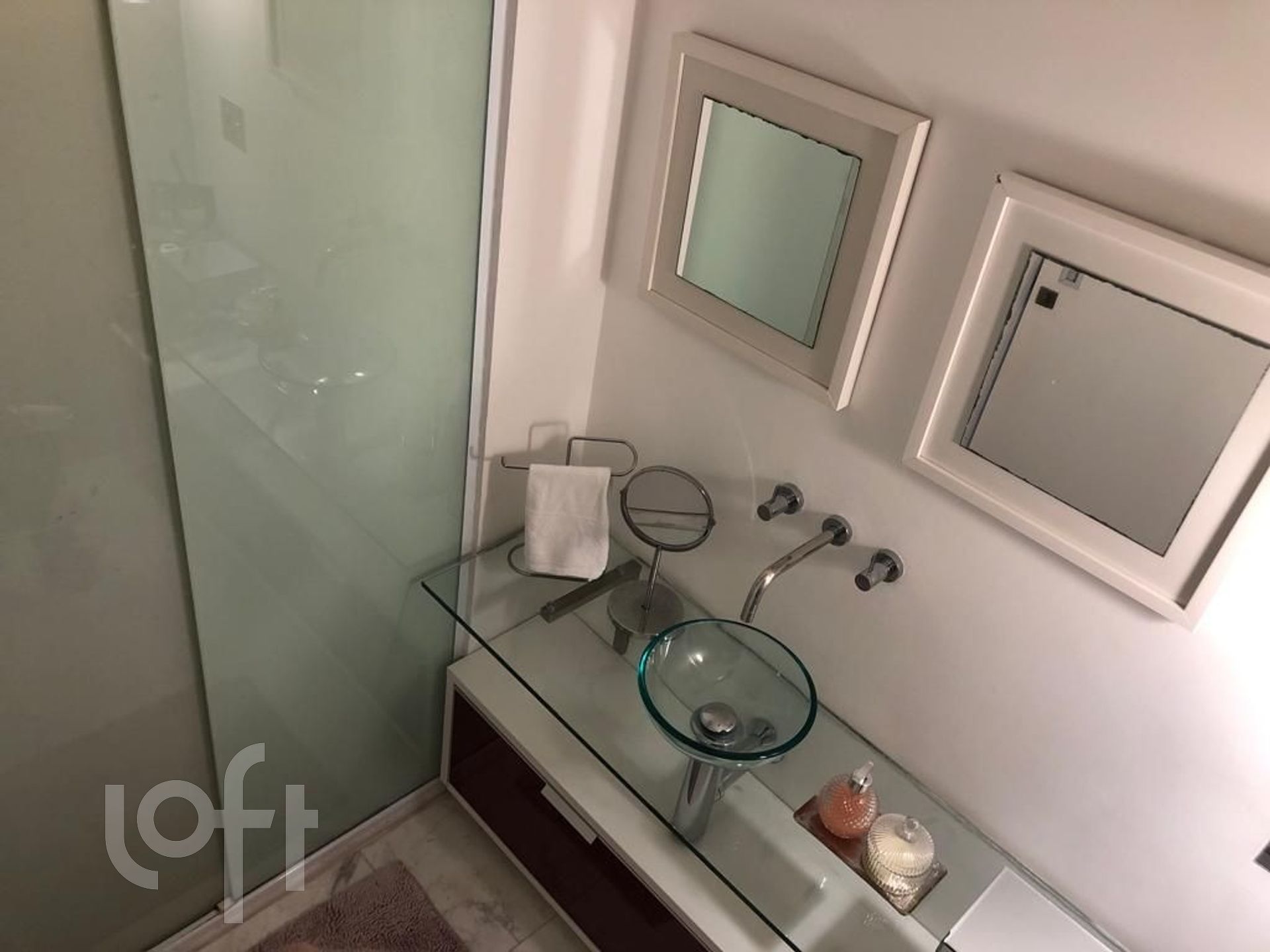 Apartamento à venda com 2 quartos, 70m² - Foto 15