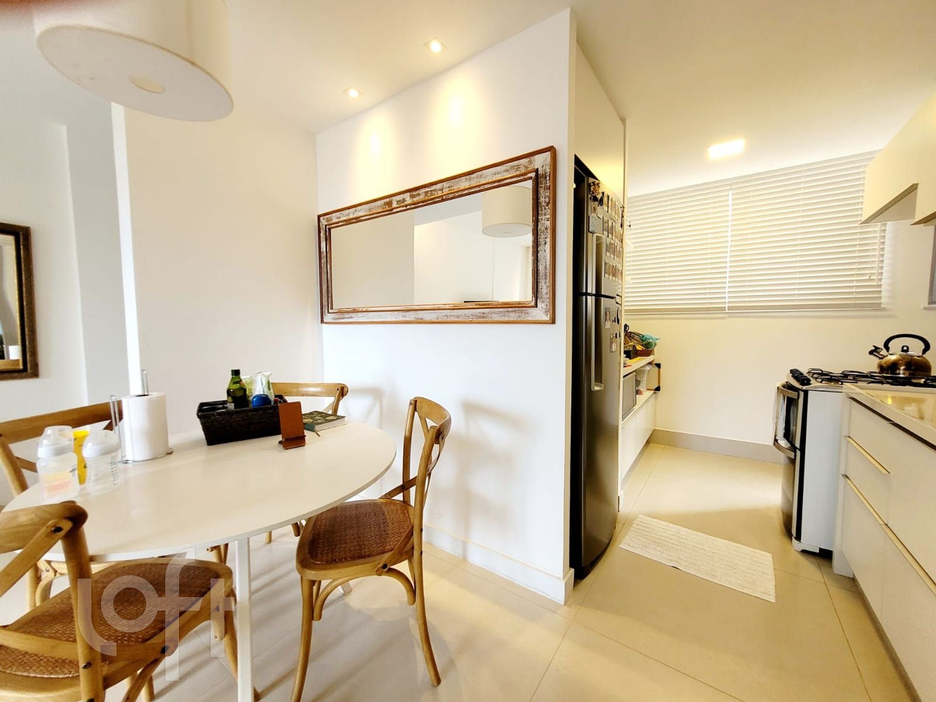 Apartamento à venda com 2 quartos, 79m² - Foto 7