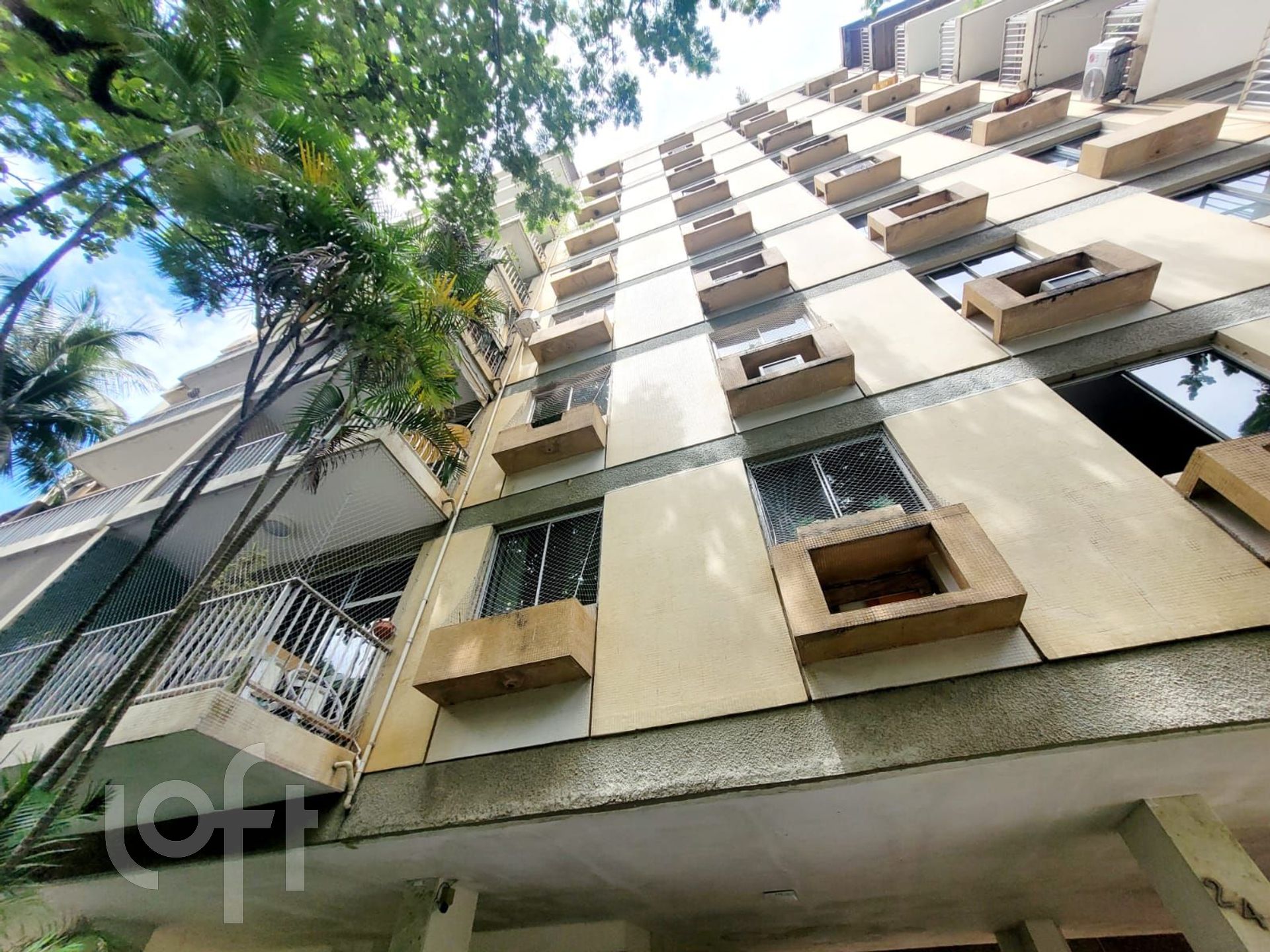 Apartamento à venda com 2 quartos, 79m² - Foto 25