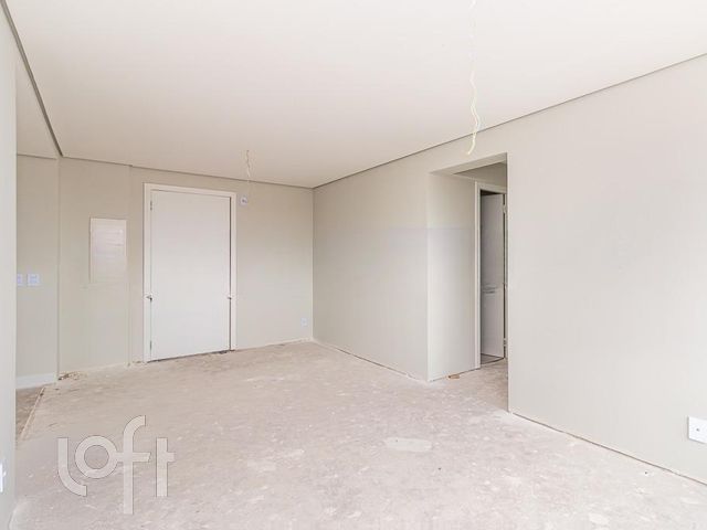 Apartamento com 84m², 3 dormitórios, 1 suíte, 4 vagas, Jardim Europa em Porto Alegre