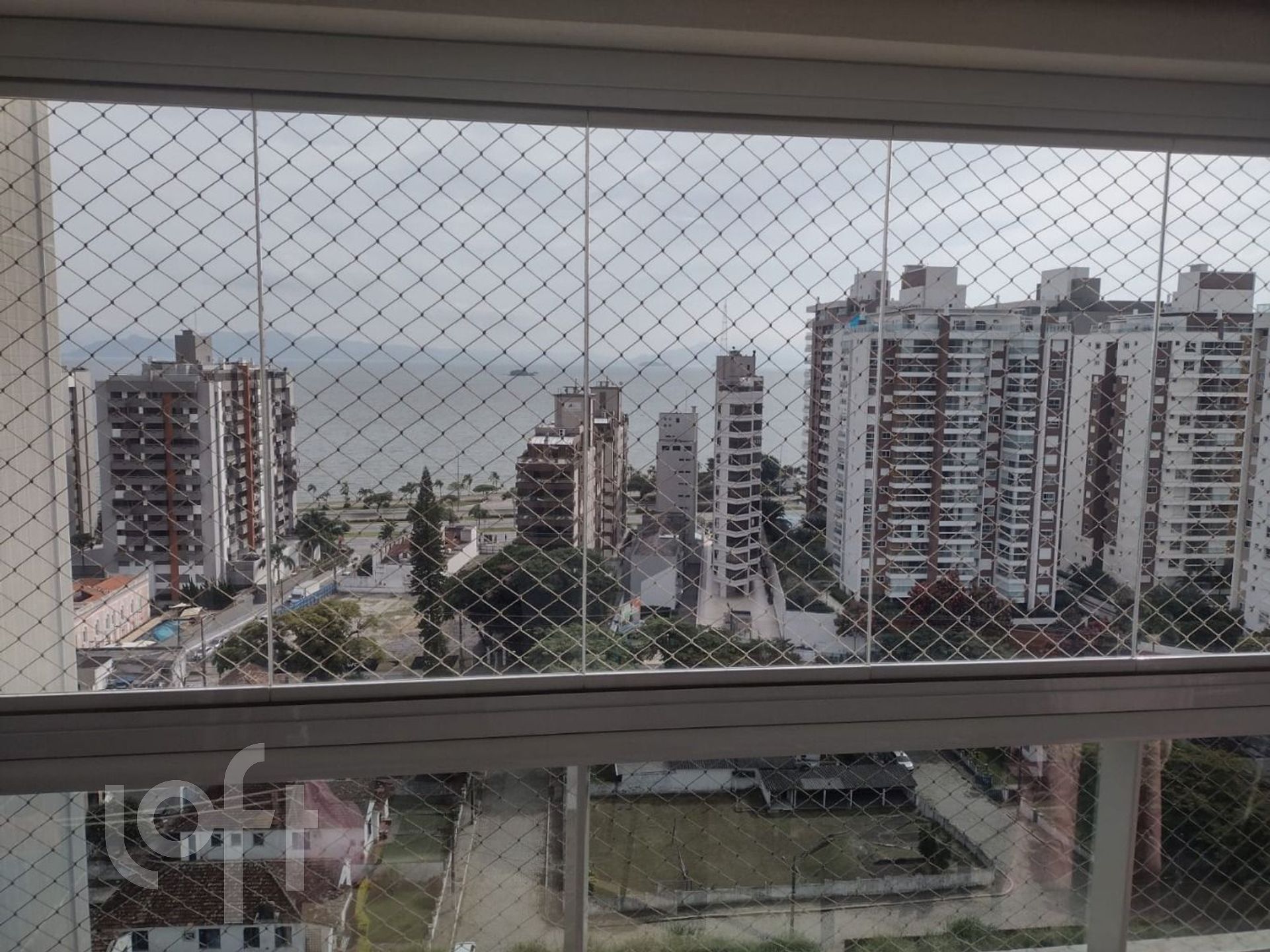 Apartamento à venda em Agronômica com 127 m², 3 quartos, 1 suíte, 2 vagas