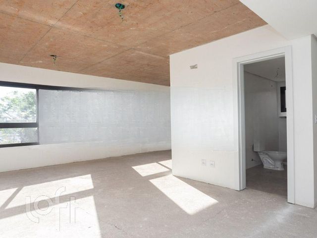 Apartamento com 43m², 1 dormitório, 1 vaga, Petrópolis em Porto Alegre