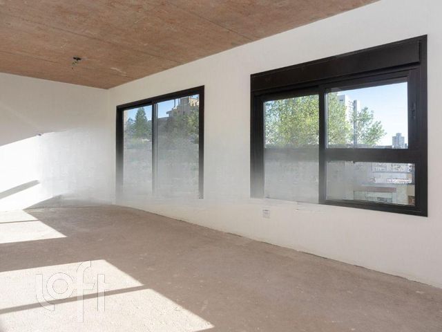 Apartamento com 43m², 1 dormitório, 1 vaga, Petrópolis em Porto Alegre