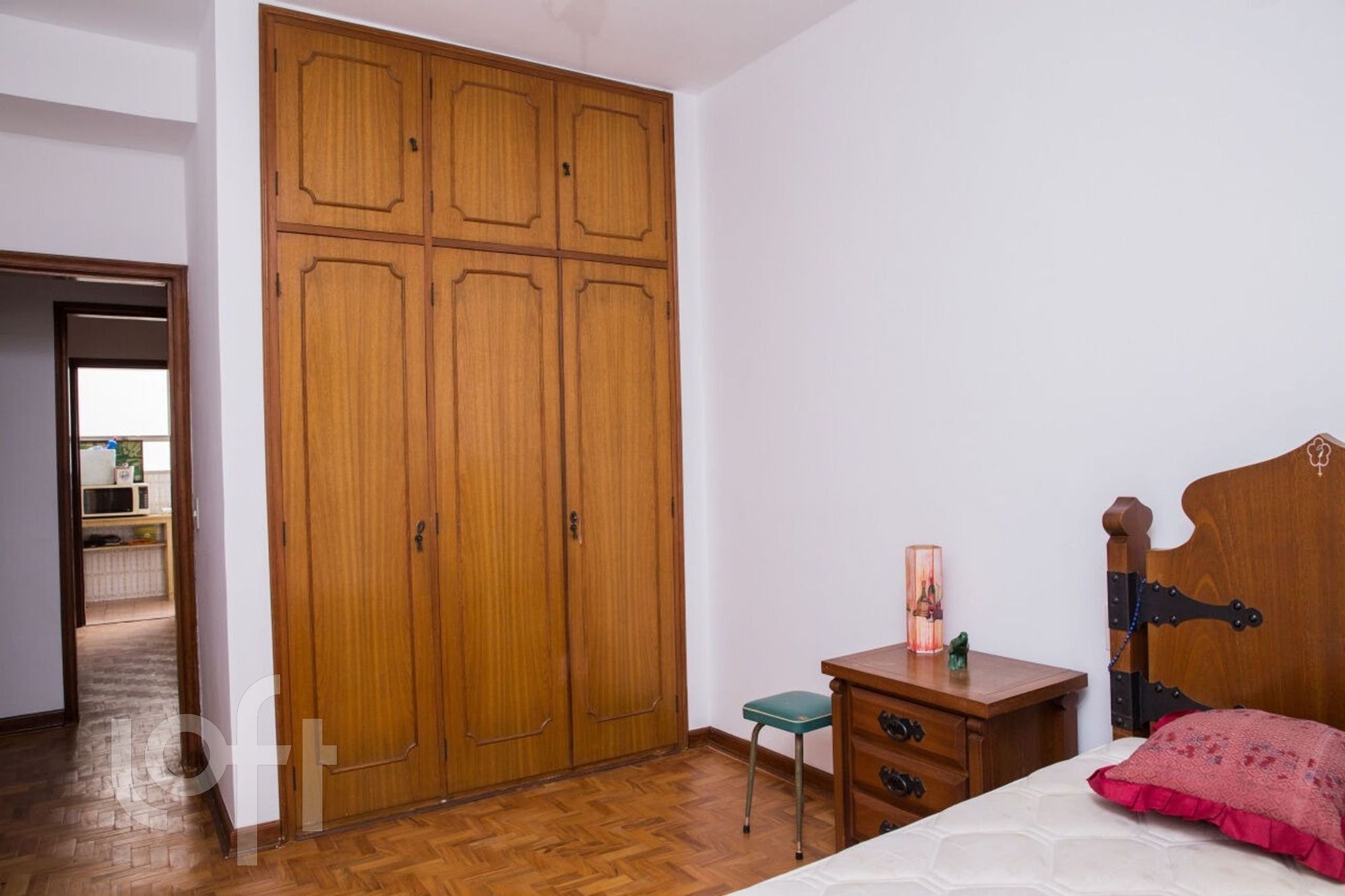 Apartamento à venda com 3 quartos, 160m² - Foto 4