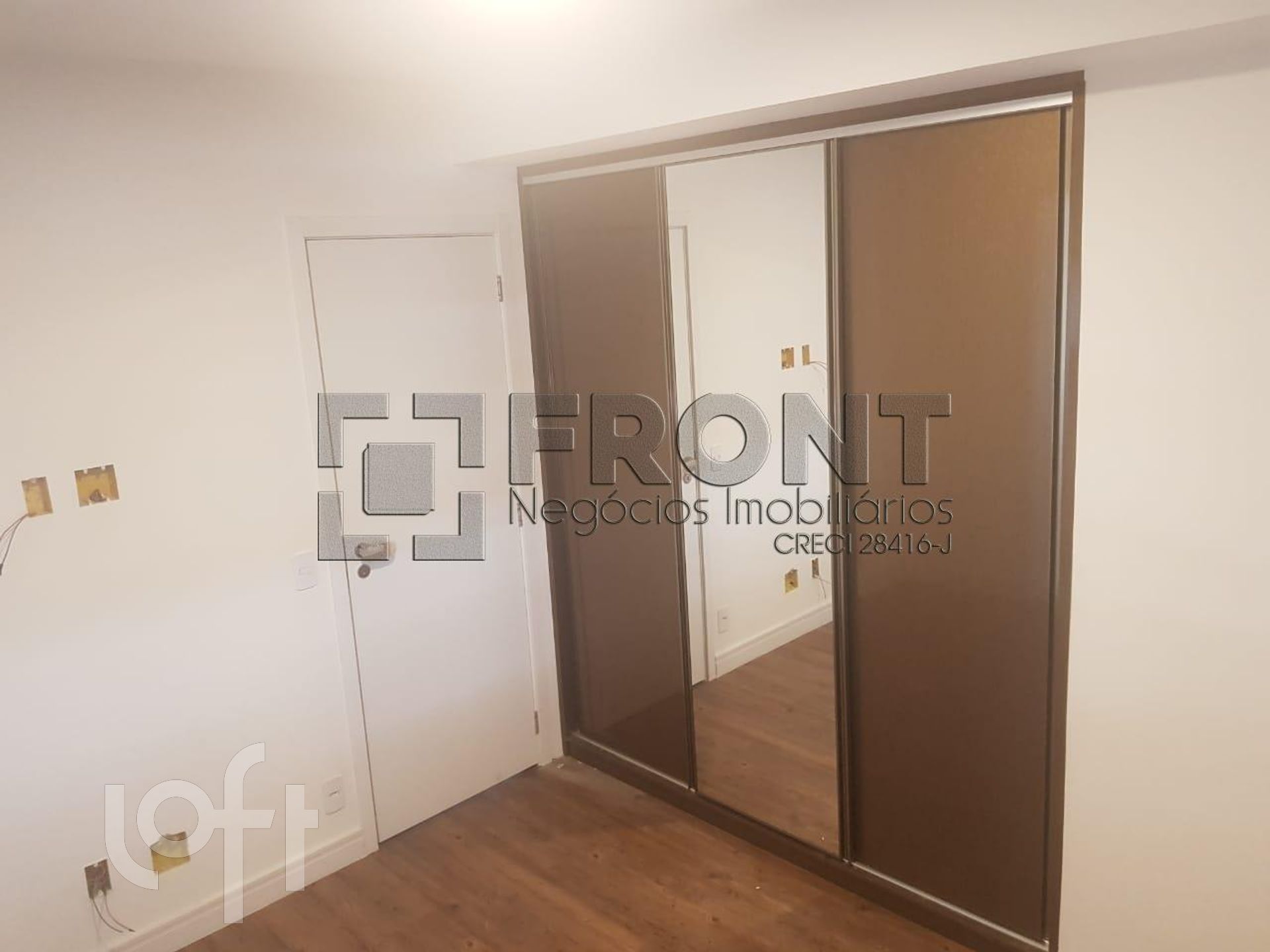 Apartamento à venda com 2 quartos, 70m² - Foto 7