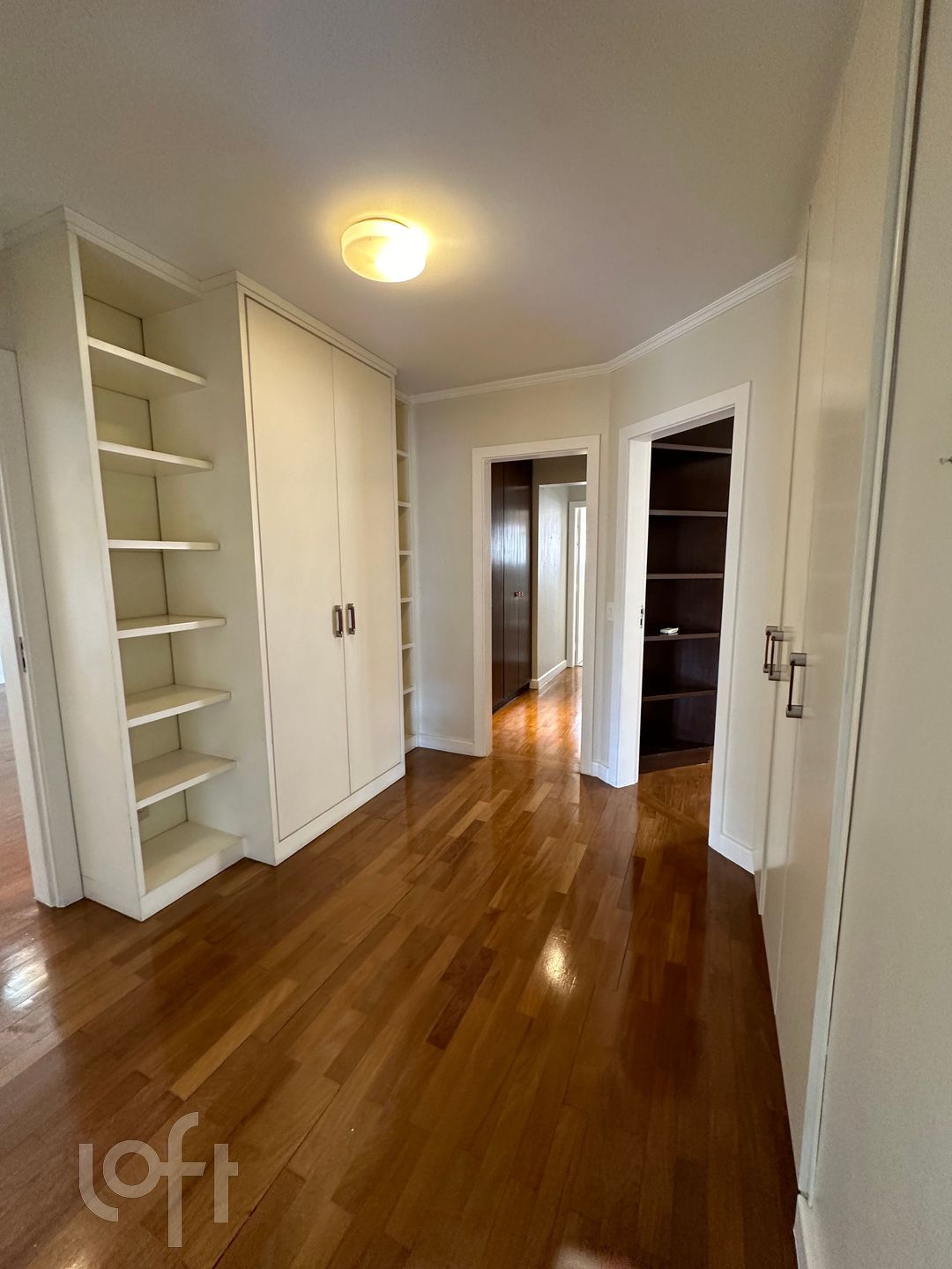 Apartamento à venda com 4 quartos, 200m² - Foto 11