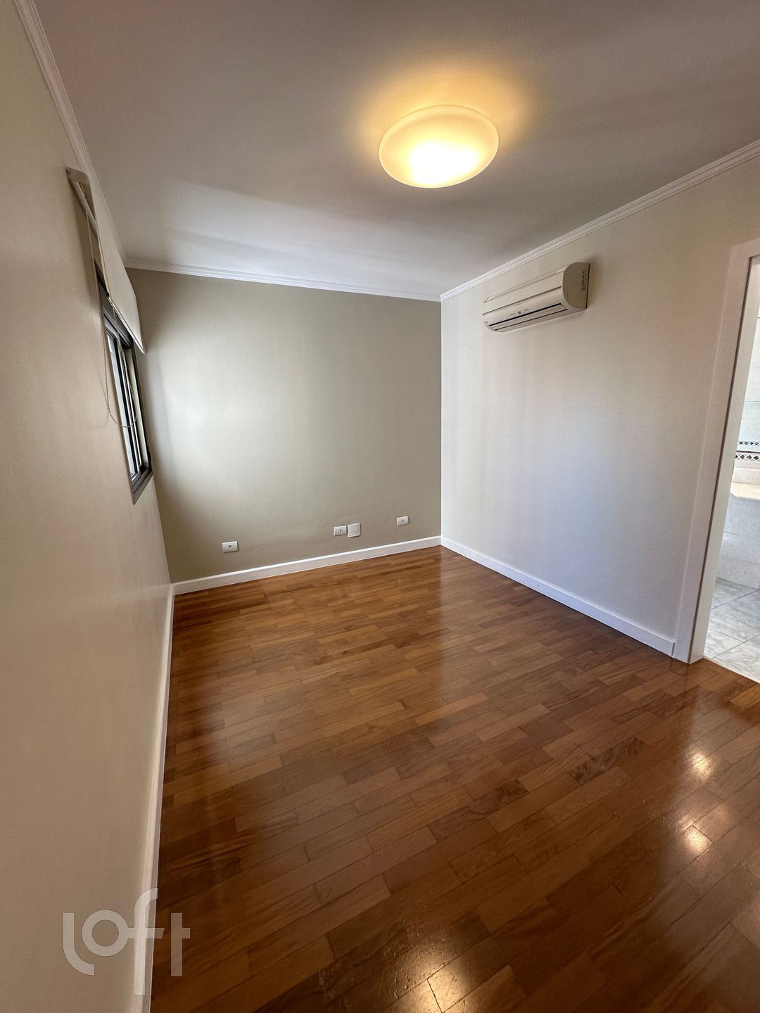 Apartamento à venda com 4 quartos, 200m² - Foto 14