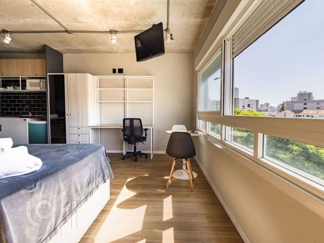 Apartamento com 27m², 1 dormitório, 1 vaga, Santa Cecília em Porto Alegre
