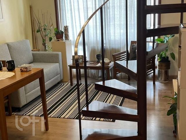Apartamento com 134m², 3 dormitórios, 1 vaga, Auxiliadora em Porto Alegre