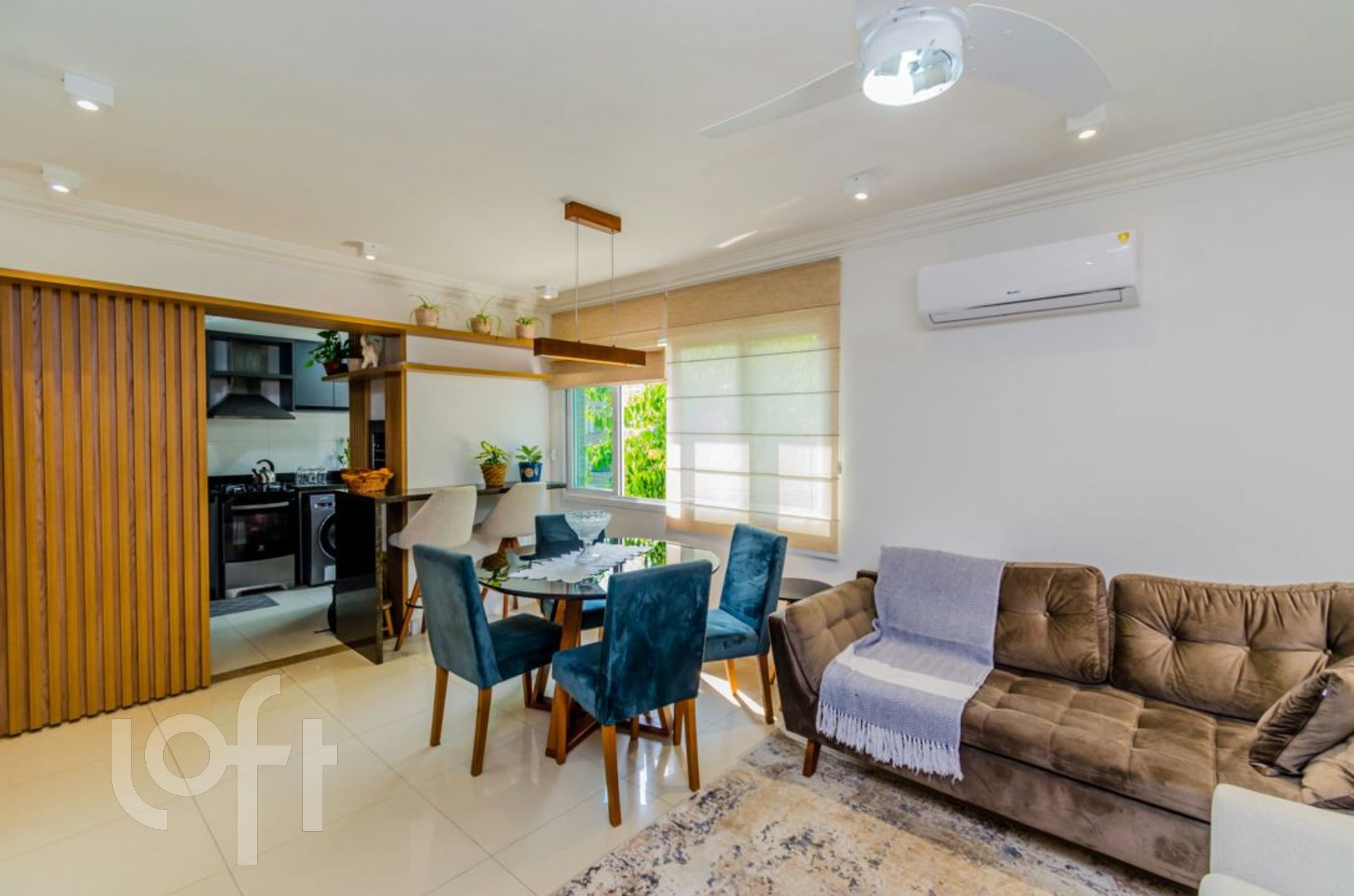 Apartamento com 66m², 2 dormitórios, 1 suíte, 1 vaga, Menino Deus em Porto Alegre