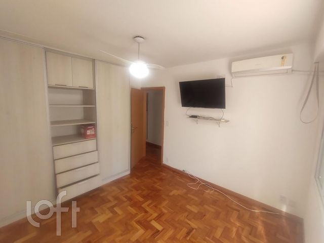 Apartamento com 58m², 2 dormitórios, Bom Fim em Porto Alegre