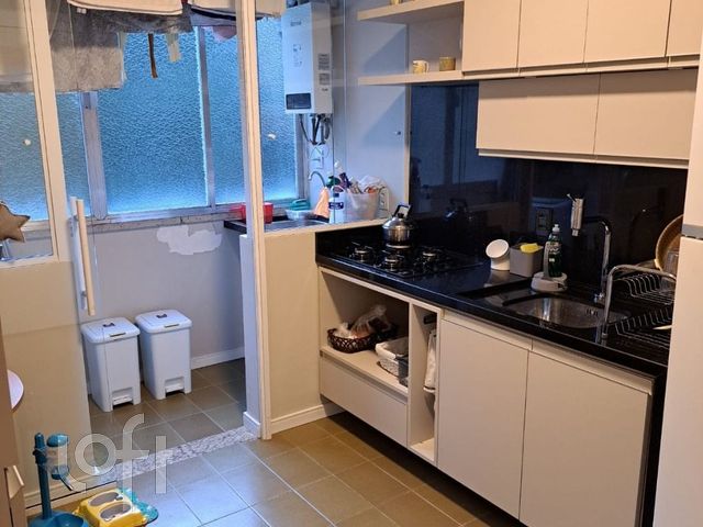 Apartamento com 61m², 2 dormitórios, 1 vaga, Rio Branco em Porto Alegre