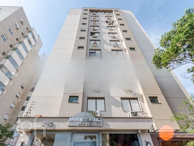 Apartamento com 82m², 2 dormitórios, 1 suíte, 2 vagas, Jardim Botânico em Porto Alegre