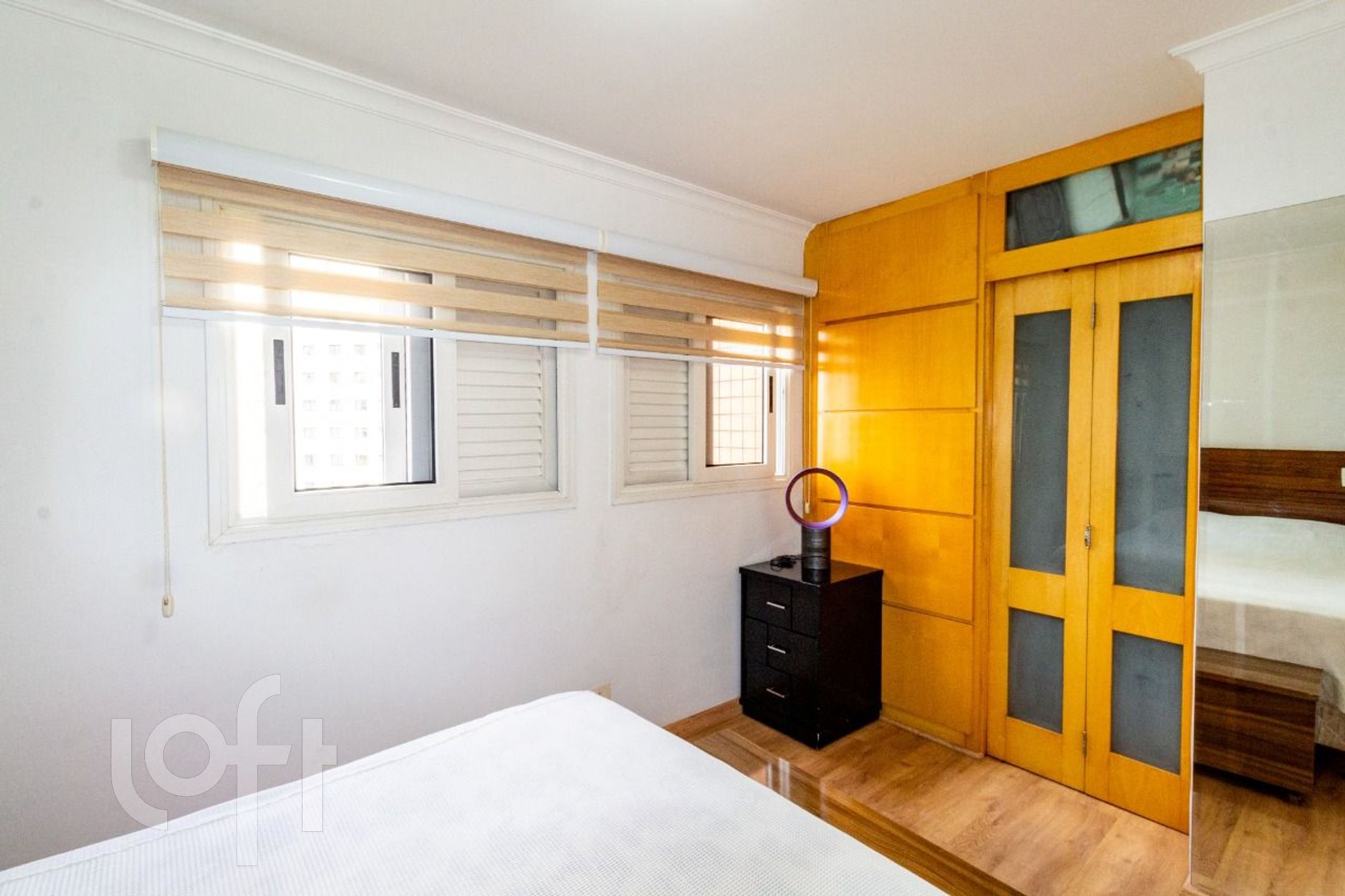 Apartamento à venda com 2 quartos, 76m² - Foto 10