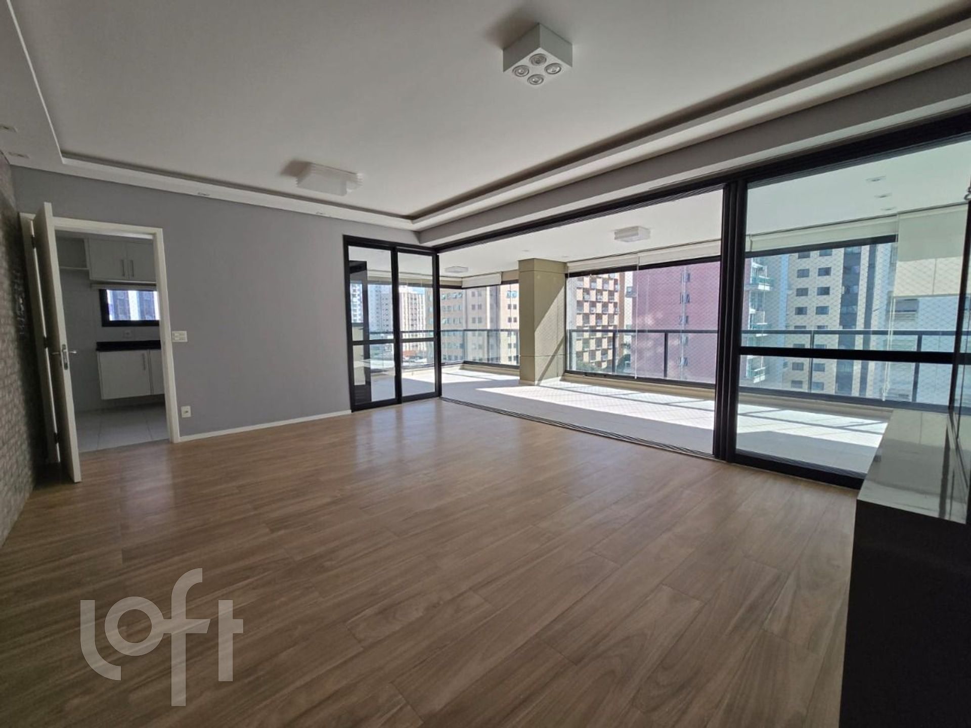 Apartamento à venda com 4 quartos, 176m² - Foto 17