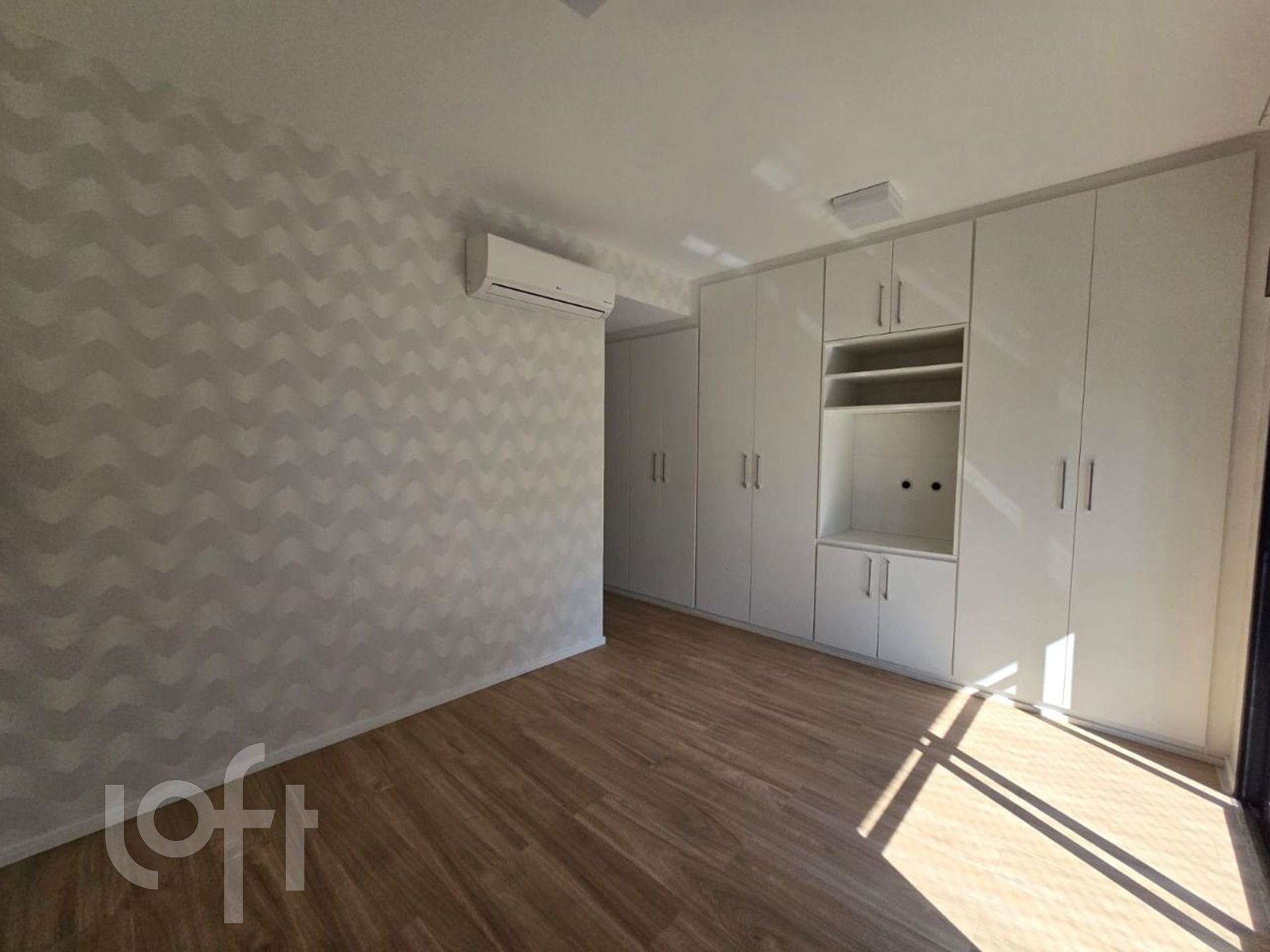 Apartamento à venda com 4 quartos, 176m² - Foto 21