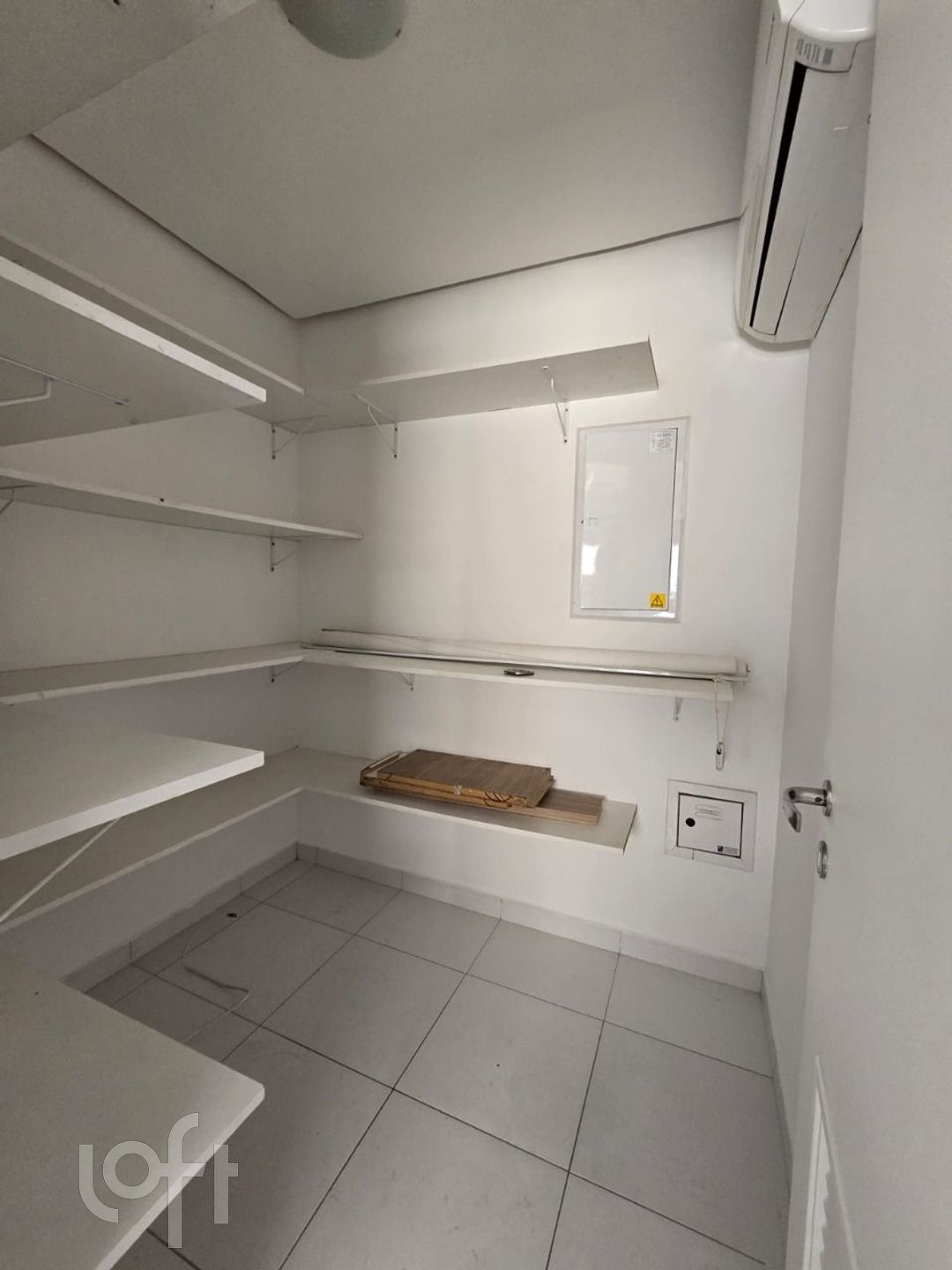 Apartamento à venda com 4 quartos, 176m² - Foto 7