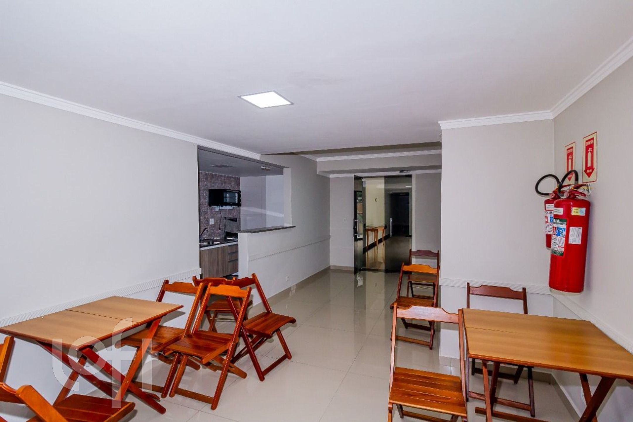 Apartamento à venda com 2 quartos, 49m² - Foto 39