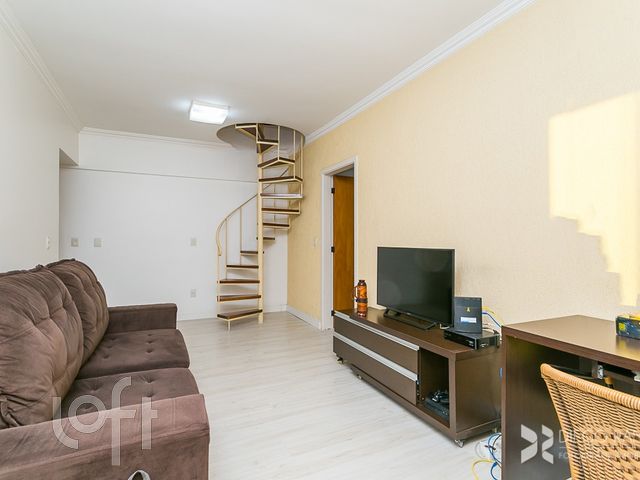 Apartamento com 155m², 3 dormitórios, 1 suíte, 2 vagas, Menino Deus em Porto Alegre