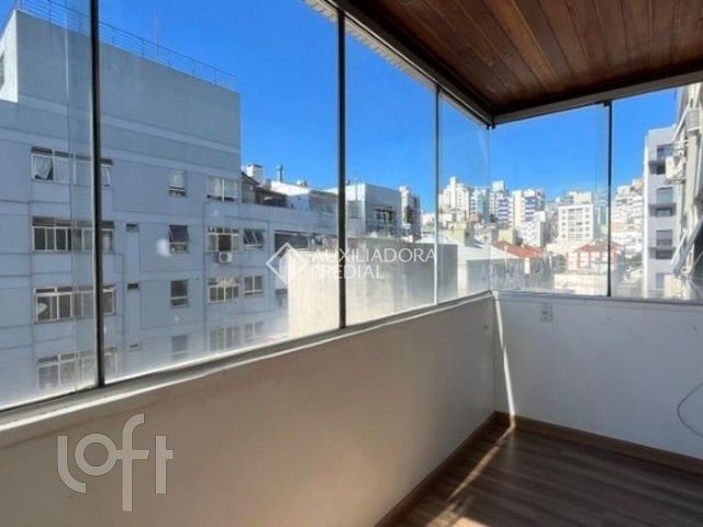 Apartamento com 83m², 2 dormitórios, Petrópolis em Porto Alegre