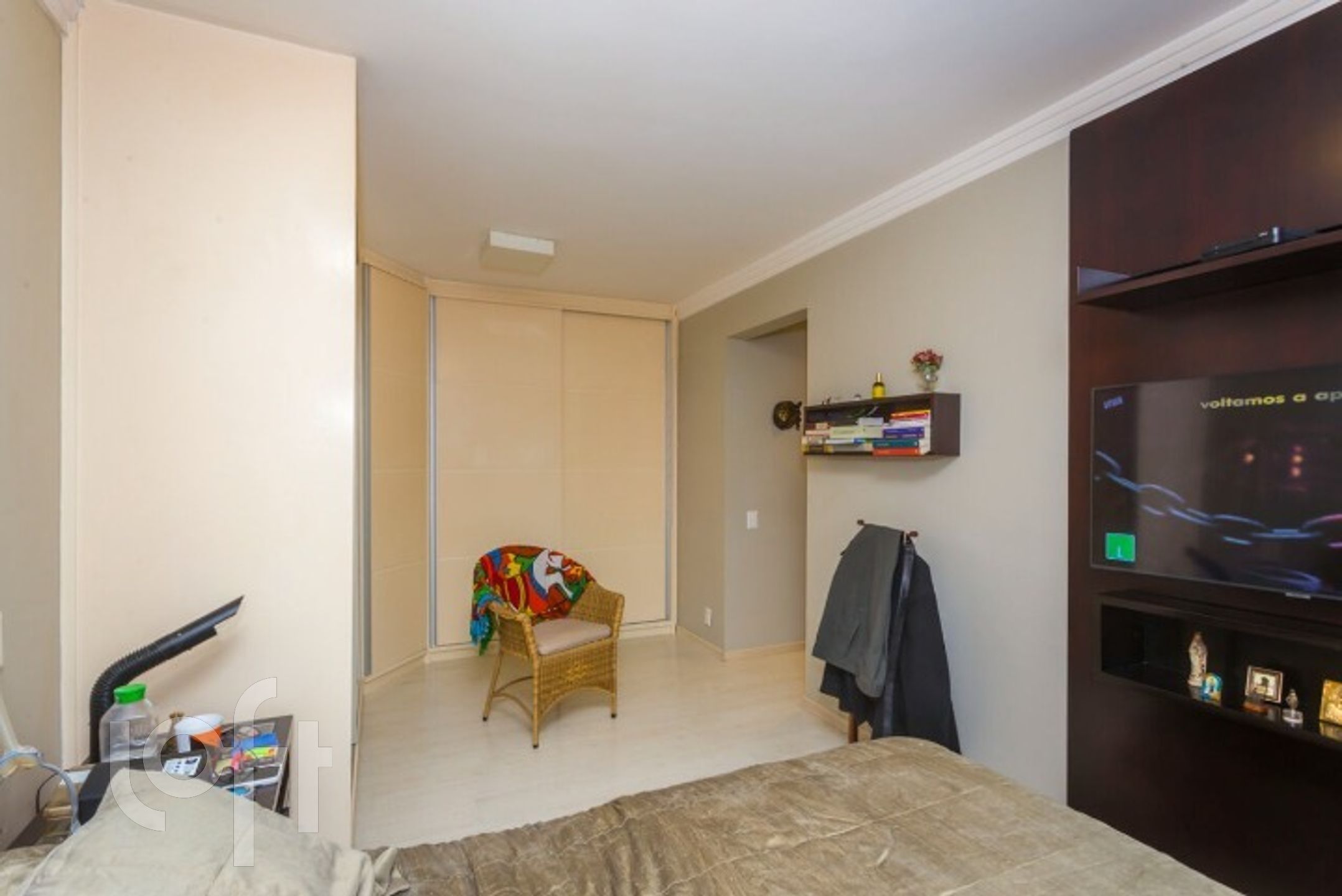 Apartamento à venda com 4 quartos, 181m² - Foto 11