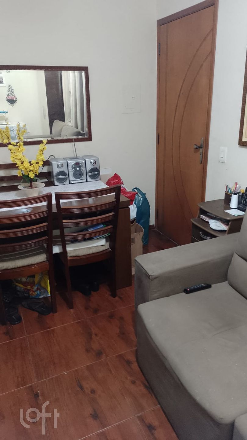 Apartamento à venda com 2 quartos, 45m² - Foto 1