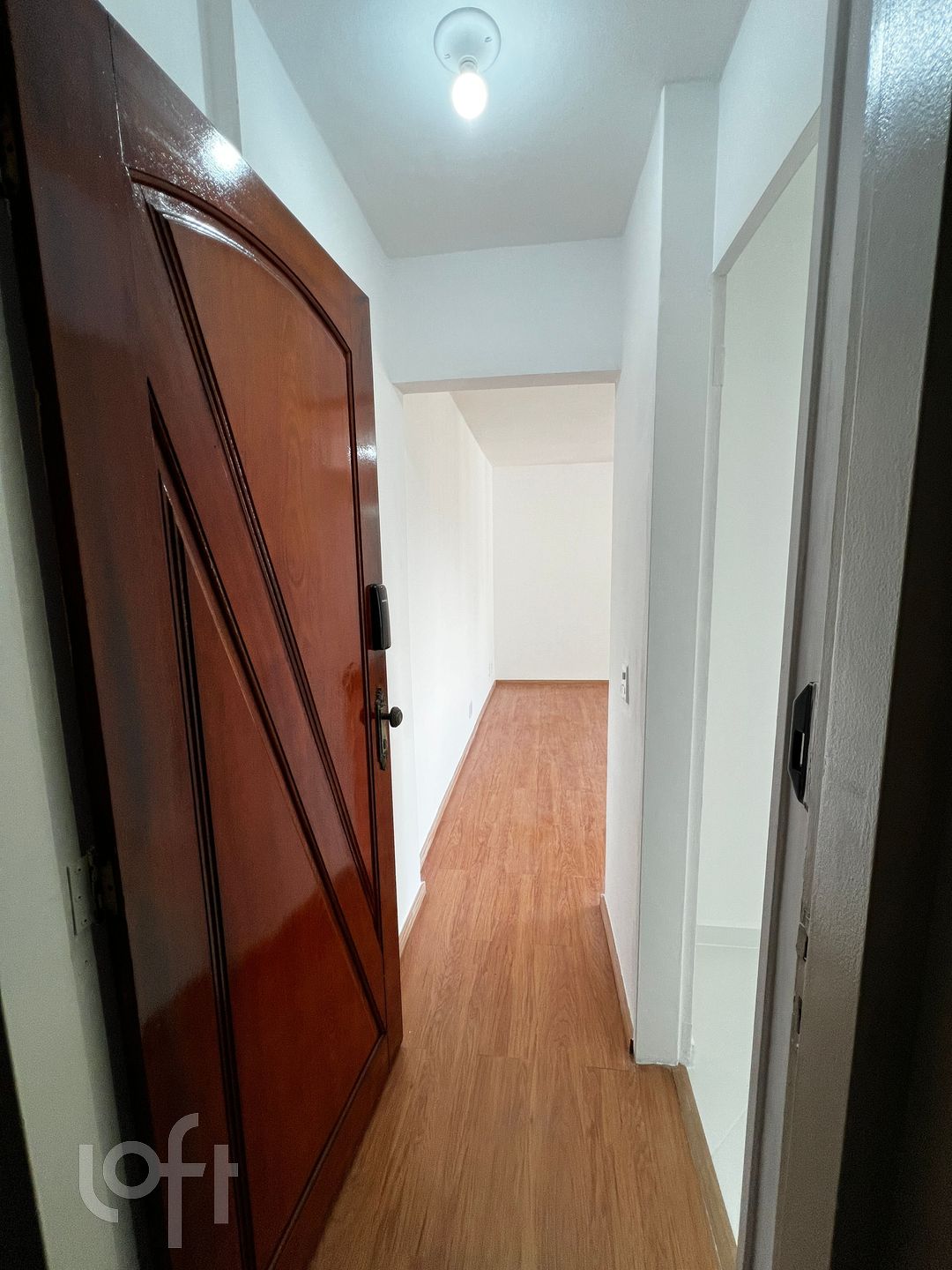 Apartamento à venda com 2 quartos, 62m² - Foto 9