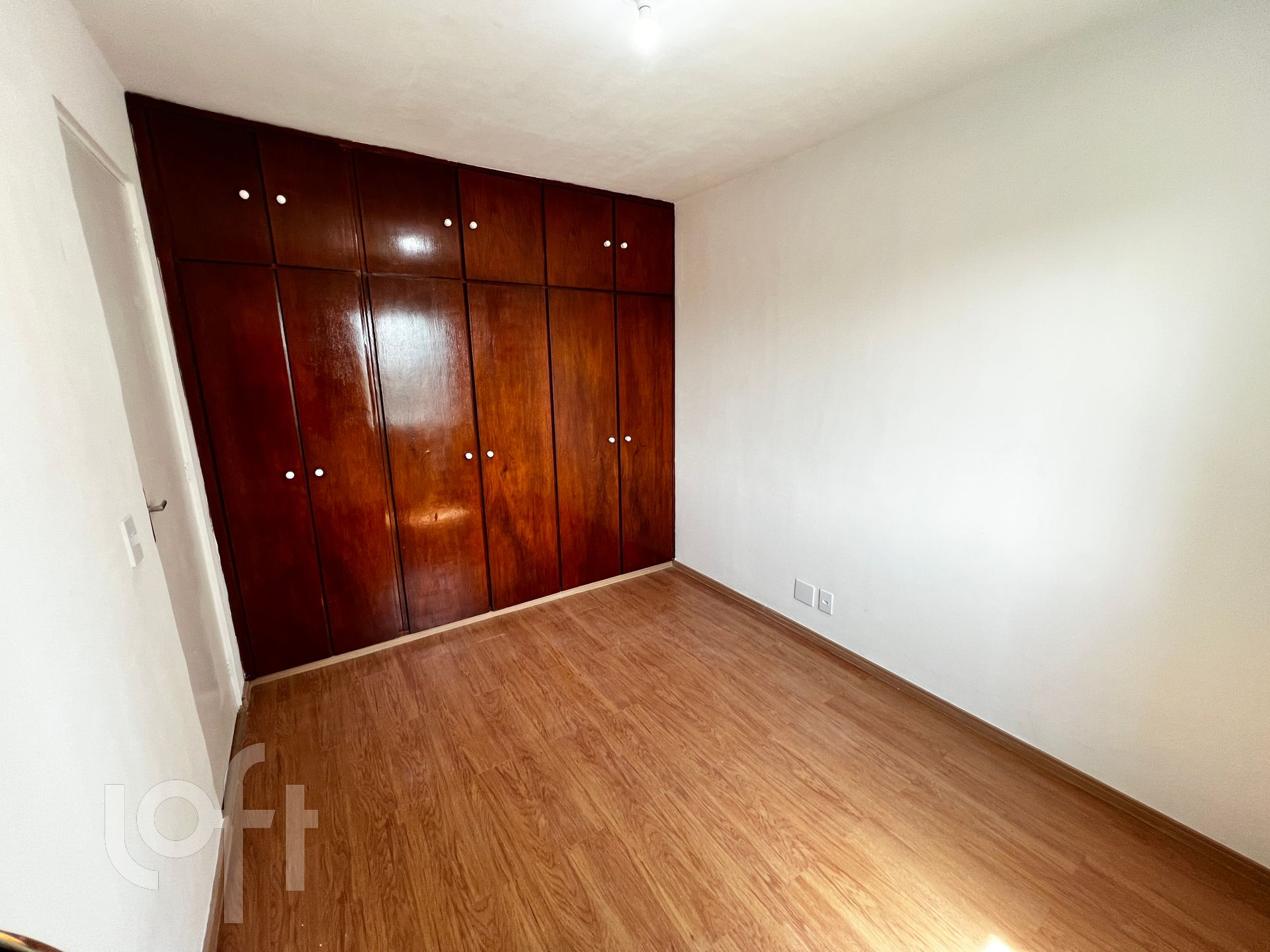 Apartamento à venda com 2 quartos, 62m² - Foto 7