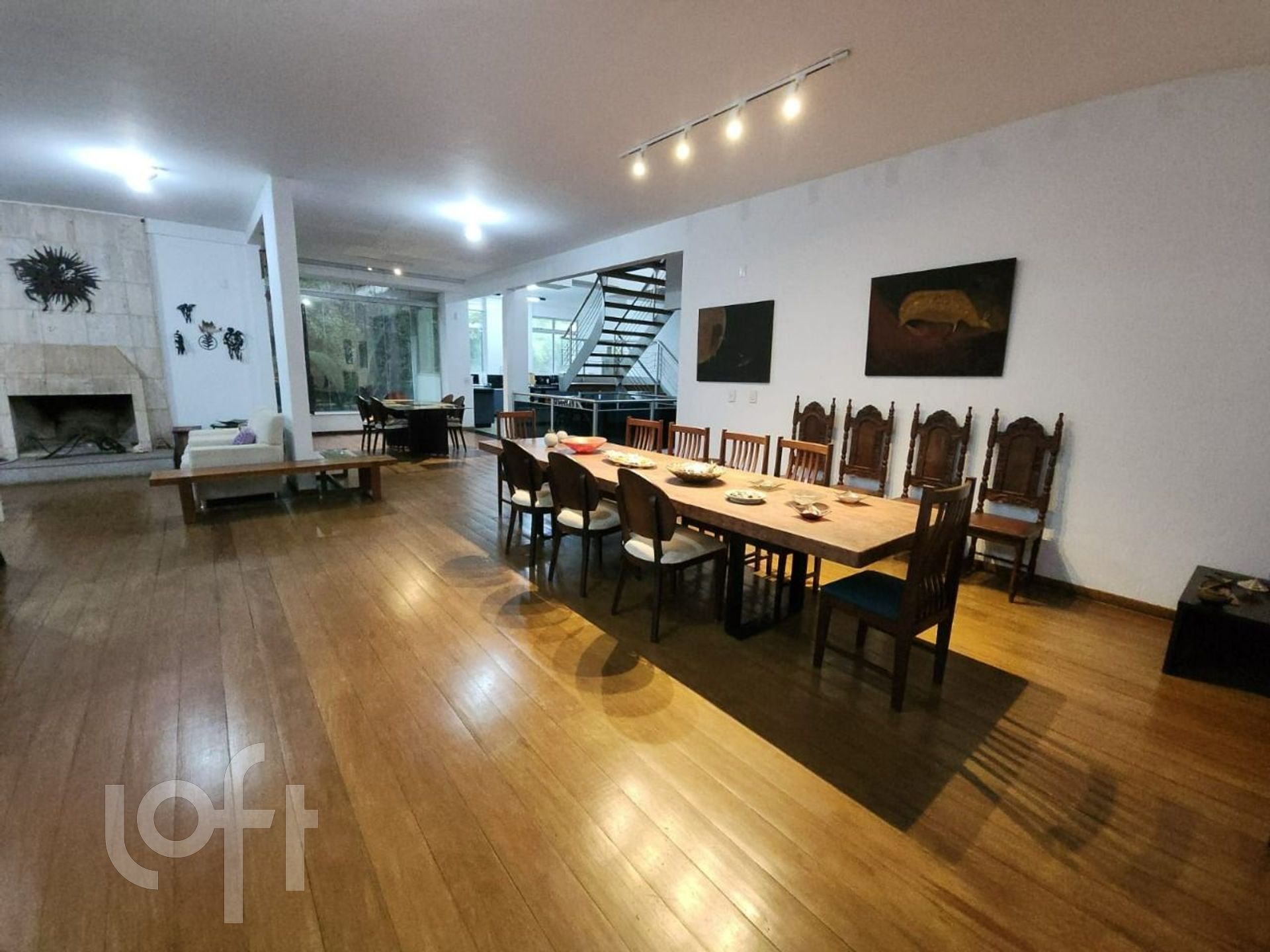 Casa de Condomínio à venda com 5 quartos, 1060m² - Foto 1