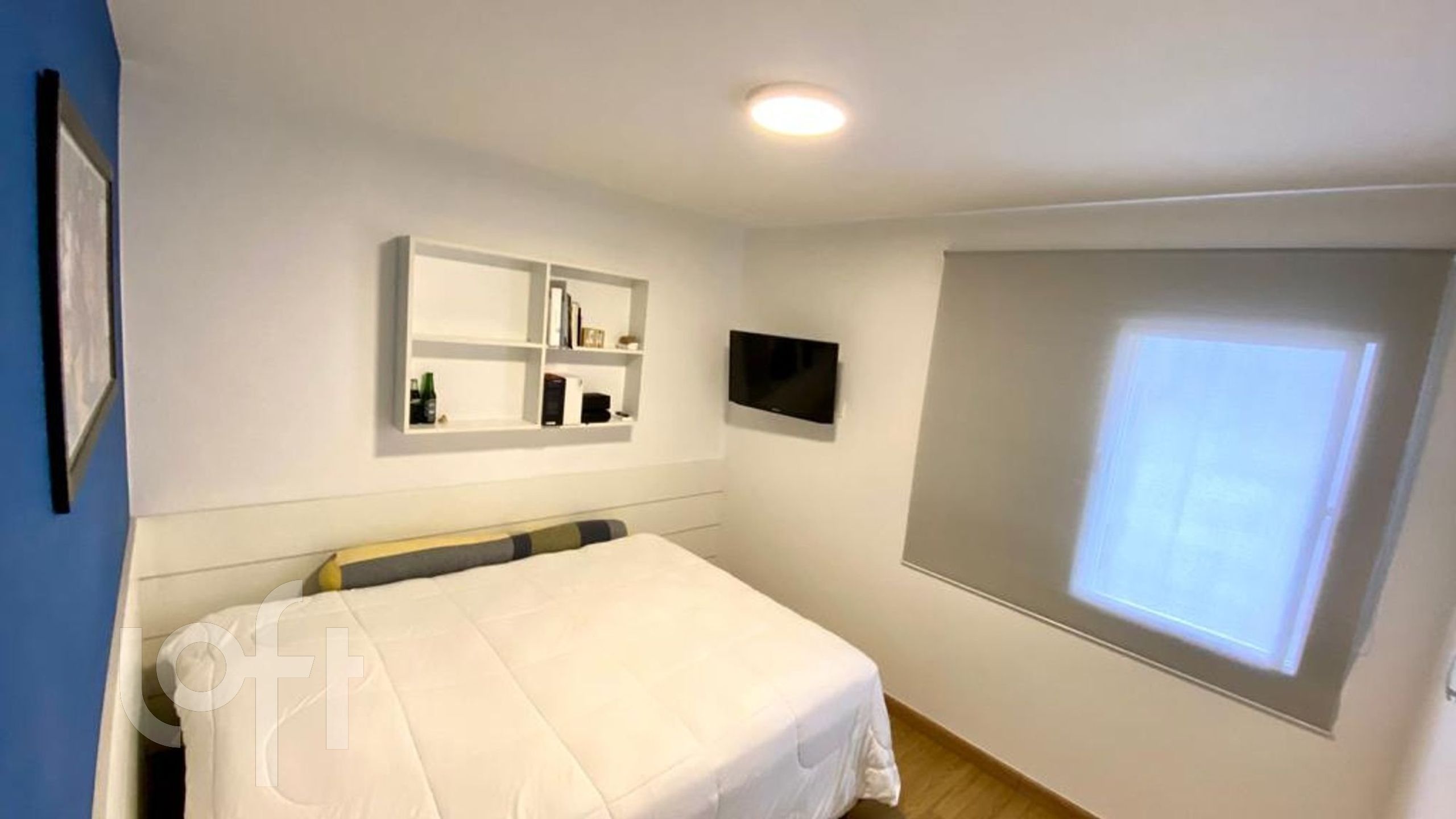 Apartamento à venda com 3 quartos, 200m² - Foto 2