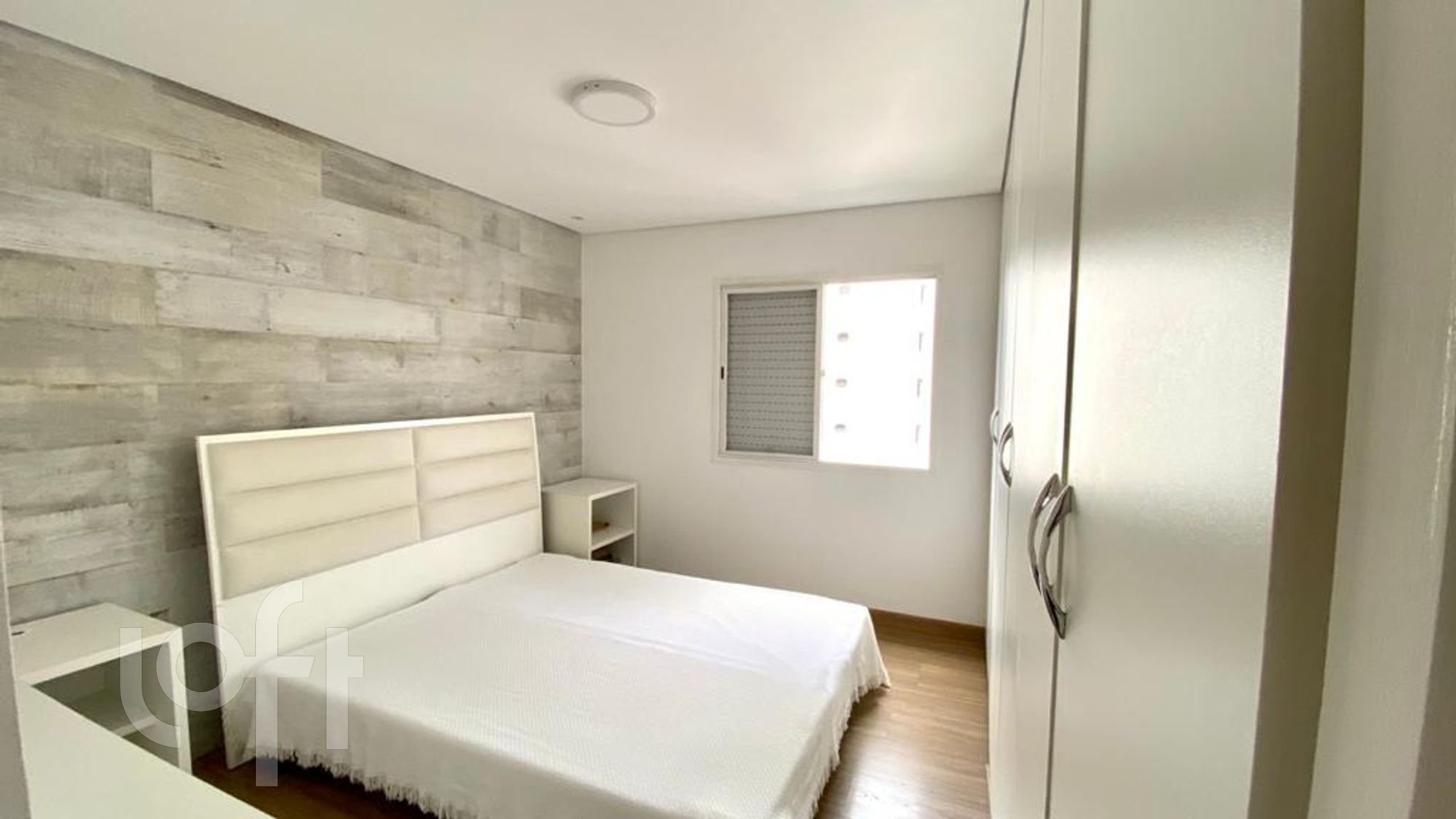 Apartamento à venda com 3 quartos, 200m² - Foto 5