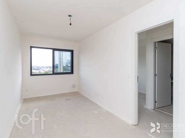 Apartamento com 43m², 1 dormitório, 1 vaga, Petrópolis em Porto Alegre