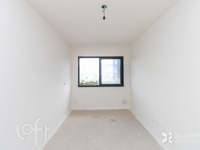 Apartamento com 43m², 1 dormitório, 1 vaga, Petrópolis em Porto Alegre