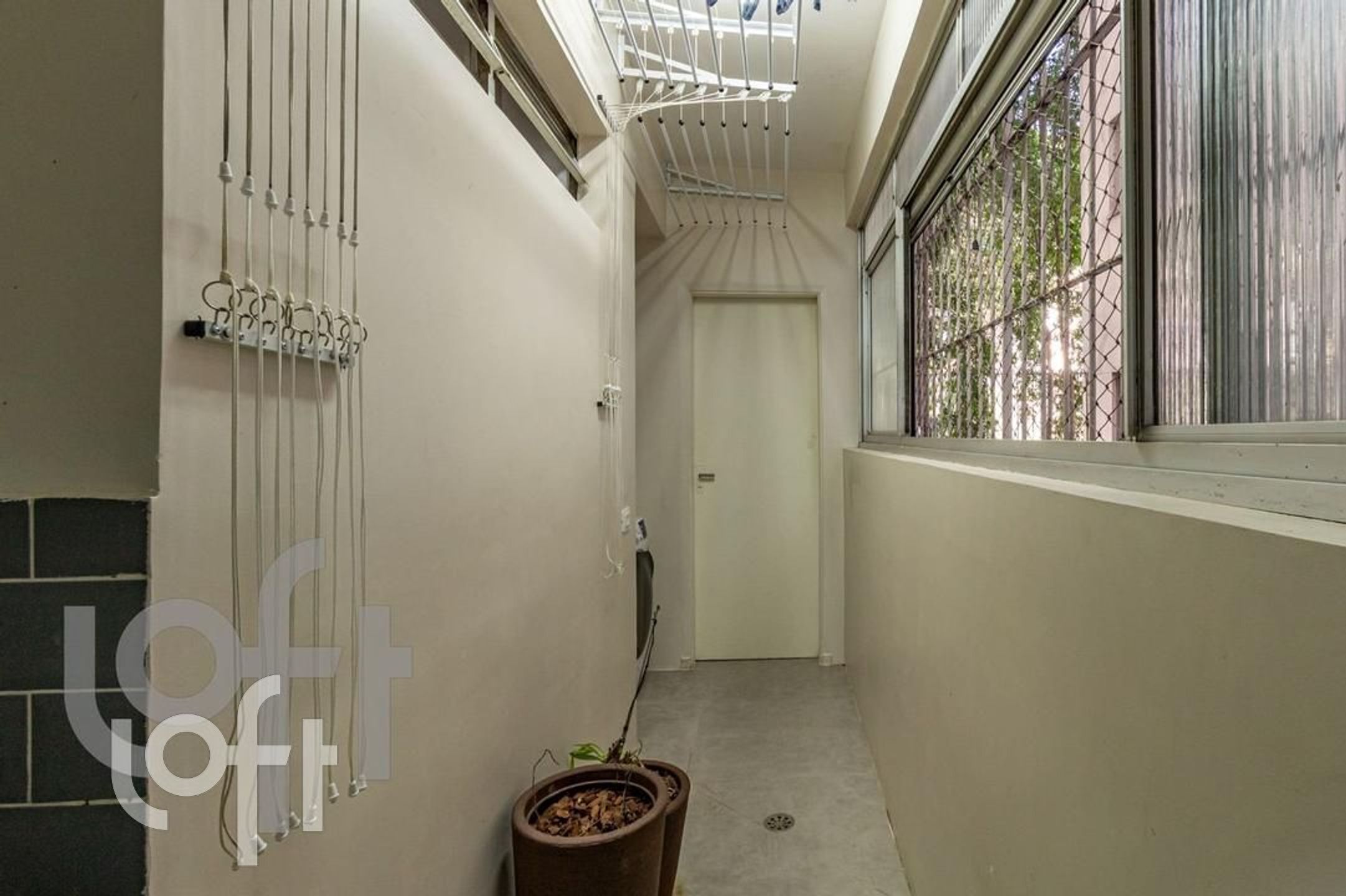 Apartamento à venda com 3 quartos, 159m² - Foto 21