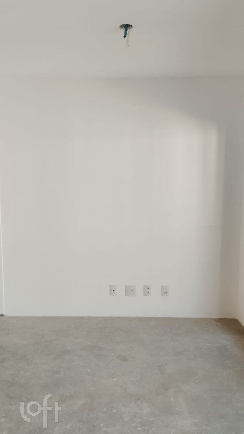 Apartamento à venda com 2 quartos, 79m² - Foto 3