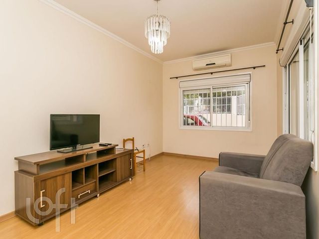 Casa com 116m², 2 dormitórios, 1 suíte, 3 vagas, Vila Ipiranga em Porto Alegre