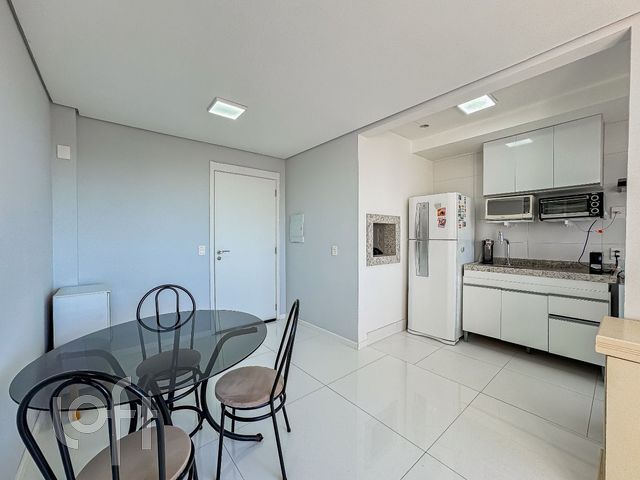 Apartamento com 56m², 2 dormitórios, 1 suíte, 1 vaga, Cristo Redentor em Porto Alegre