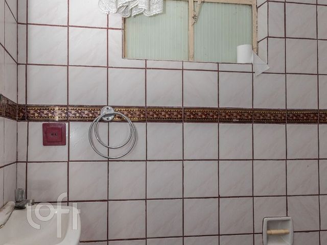 Apartamento com 127m², 3 dormitórios, 1 suíte, 1 vaga, Menino Deus em Porto Alegre